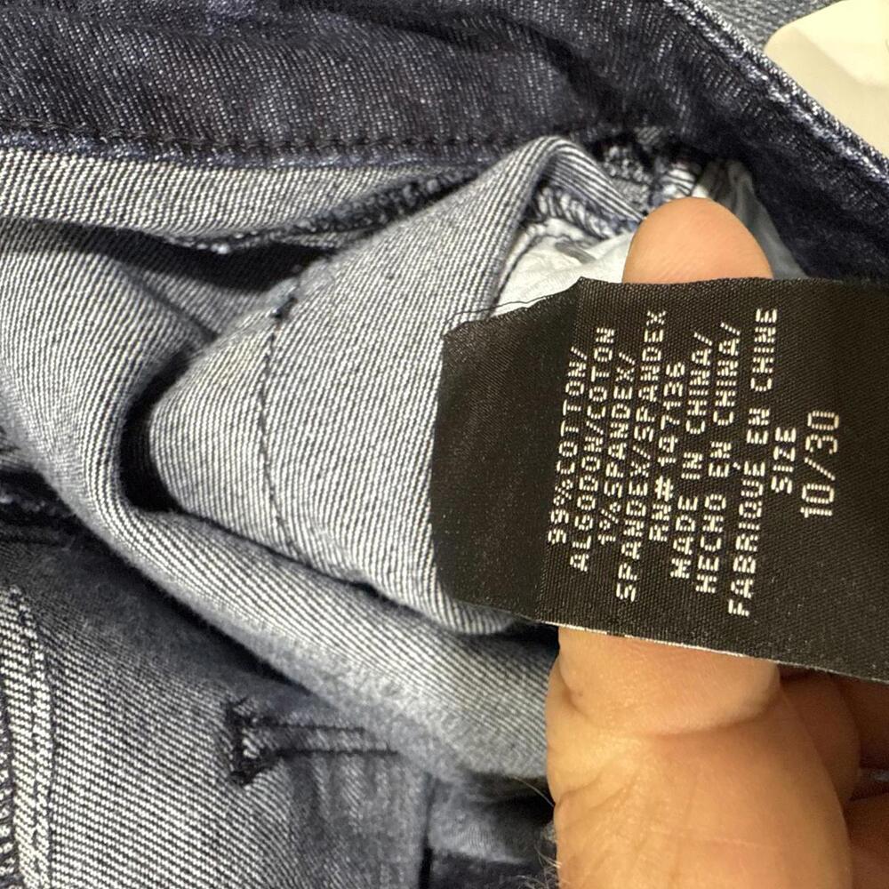 1822 Denim size10/30High Rise Flare Jeans - Women's 10/30 29 1/2” inseam - Picture 5 of 6